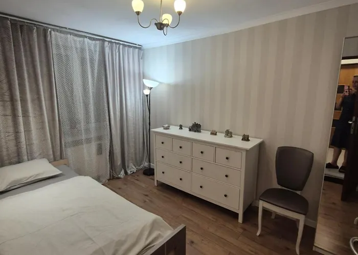 Homestay Maly Przy Lotnisku *